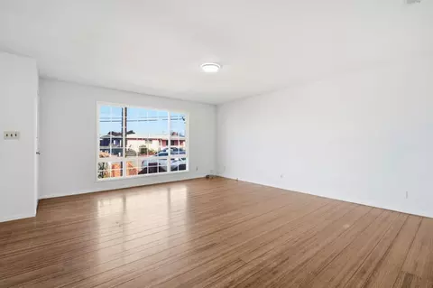 Living - 596 Perkins Dr, Hayward, CA 94541 photo 2 of 6