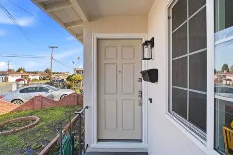 Entry Way - 596 Perkins Dr, Hayward, CA 94541 photo 2 of 2