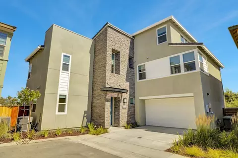 6123 Sandpiper Rd, Dublin, CA 94568