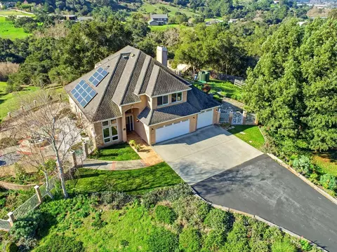 20160 Rock Springs Ln, Aromas, CA 95004