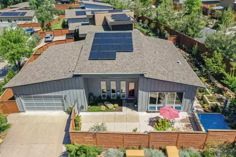 18870 Old Bridge Rd, Jamestown, CA 95327