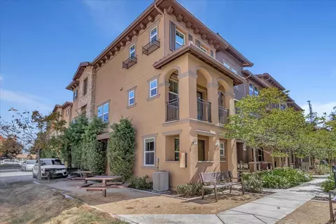 469 Bellezza Pl, San Jose, CA 95128