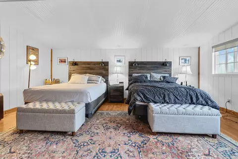 Bedroom - 883 Lighthouse Ave, Monterey, CA 93940 photo 4 of 6