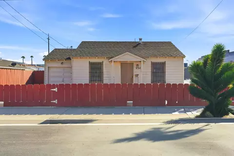 Exterior - 234 Cherry Dr, Salinas, CA 93901 photo 2 of 10