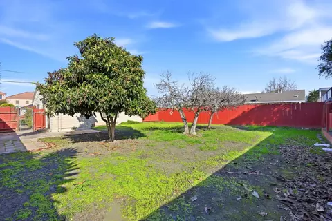 Exterior - 234 Cherry Dr, Salinas, CA 93901 photo 7 of 10