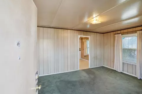Living - 234 Cherry Dr, Salinas, CA 93901 photo 1 of 2