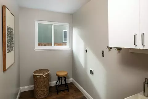 1933 Golden Way, Mountain View, CA 94040 photo 17