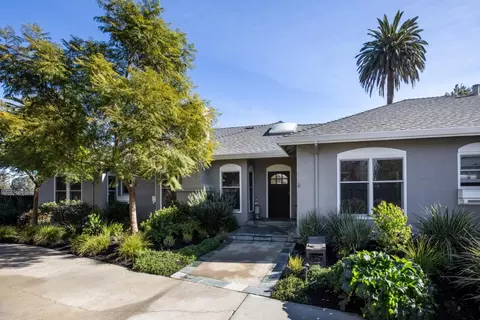 520 Edith Ave, Los Altos, CA 94022