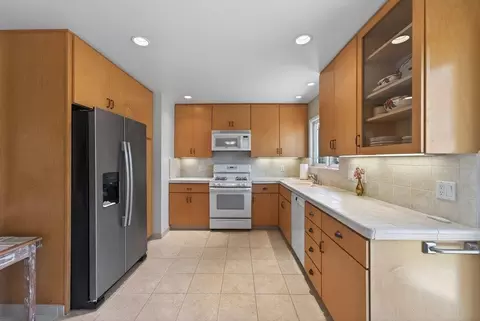 Kitchen - 3555 Sevilla Dr, Soquel, CA 95073 photo 4 of 4
