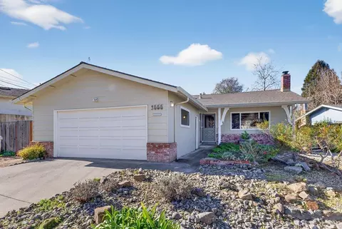 3555 Sevilla Dr, Soquel, CA 95073