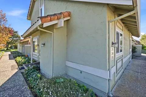 280 Crestview Dr, Watsonville, CA 95076
