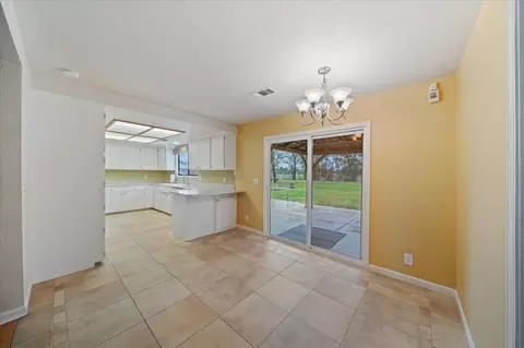 7235 Amigo Way, Redding, CA 96002 photo 8