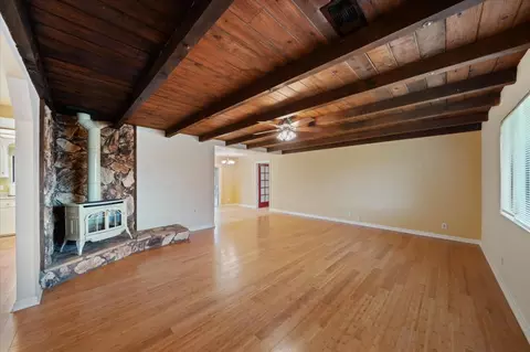 7235 Amigo Way, Redding, CA 96002 photo 4