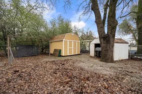 7235 Amigo Way, Redding, CA 96002 photo 28