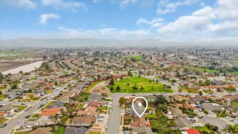 View/Area - 724 Circle Dr, Salinas, CA 93905 photo 2 of 3