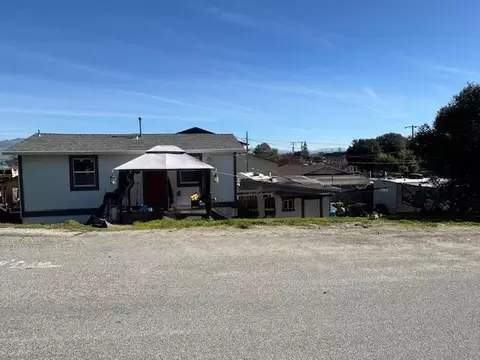 39 N Monterey St, Hollister, CA 95023