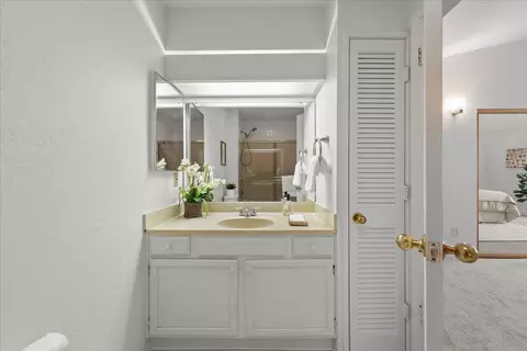 Bath - 2392 N Main St E, Salinas, CA 93906 photo 1 of 2