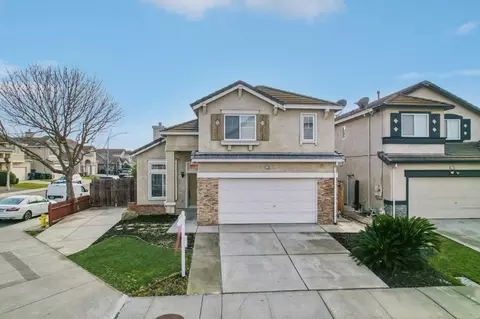 1706 Countrywood Ln, Tracy, CA 95376