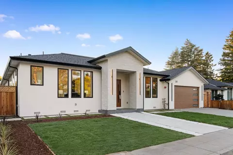 Exterior - 89 Centre St, Mountain View, CA 94041 photo 2 of 7