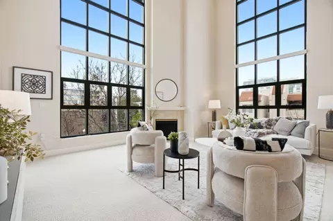 222 8th Ave 306, San Mateo, CA 94401