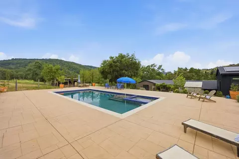 Exterior - 3150 Day Rd, Gilroy, CA 95020 photo 10 of 17
