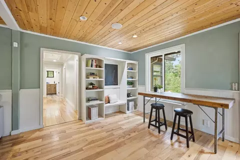 Entry Way - 3150 Day Rd, Gilroy, CA 95020 photo 1 of 3