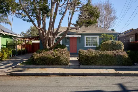 218 Wilkes Cir, Santa Cruz, CA 95060