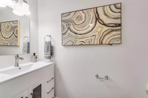 813 Montgomery St, Mountain View, CA 94041 photo 17