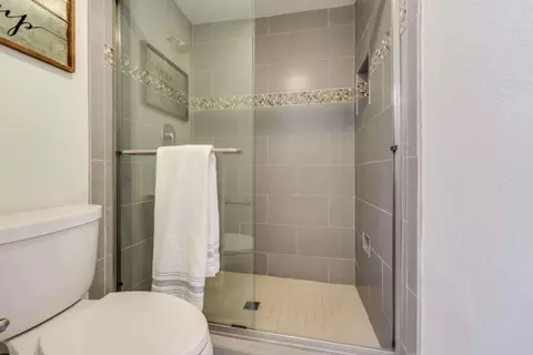 813 Montgomery St, Mountain View, CA 94041 photo 26