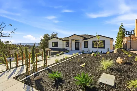 15860 Jackson Oaks Dr, Morgan Hill, CA 95037