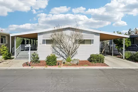 818 Villa Teresa Way 818, San Jose, CA 95123