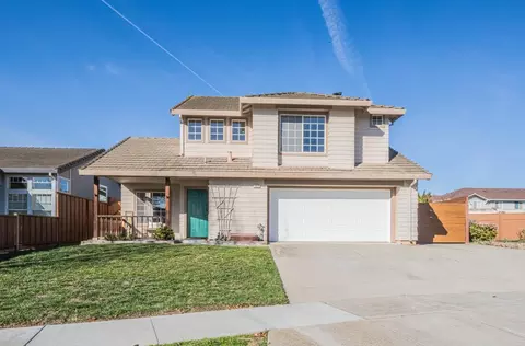 1829 Delancey Dr, Salinas, CA 93906