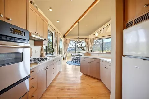 Kitchen - 31251 Highway 146, Soledad, CA 93960 photo 2 of 2