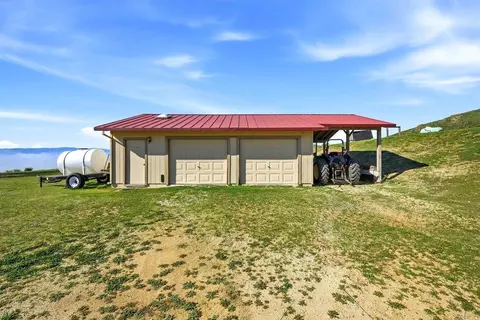 Exterior - 31251 Highway 146, Soledad, CA 93960 photo 10 of 15