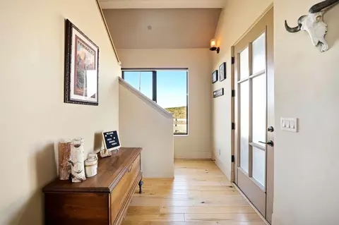 Entry Way - 31251 Highway 146, Soledad, CA 93960 photo 1 of 3