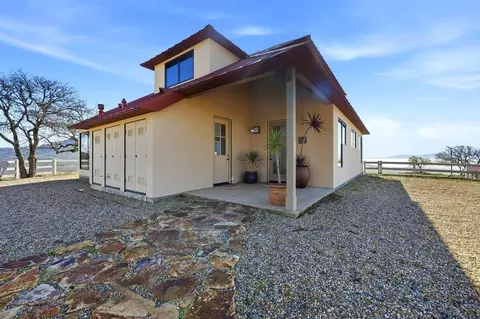 Exterior - 31251 Highway 146, Soledad, CA 93960 photo 2 of 15