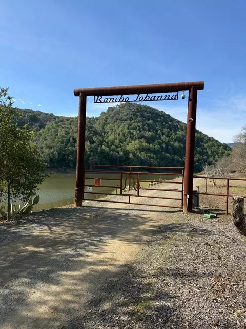 14715 Uvas Rd, Morgan Hill, CA 95037