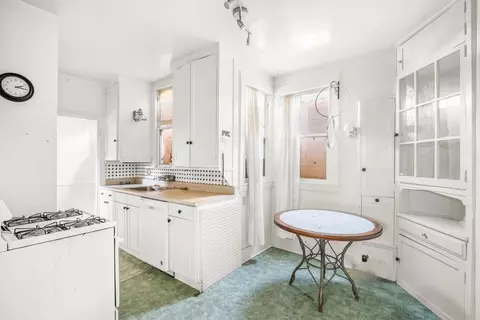 Kitchen - 2319 Ward St, Berkeley, CA 94705 photo 1 of 2