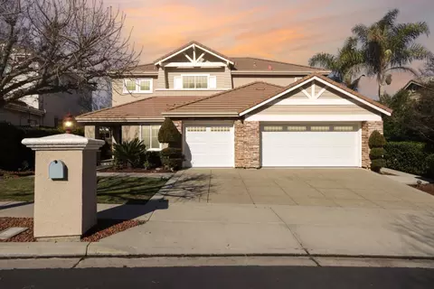 5707 Capilano Dr, San Jose, CA 95138