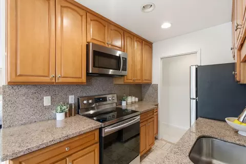 280 Easy St 406, Mountain View, CA 94043 photo 12