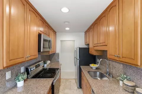 280 Easy St 406, Mountain View, CA 94043 photo 13