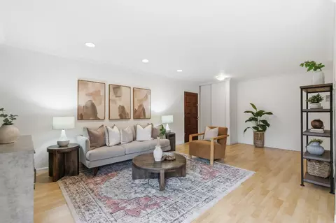 280 Easy St 406, Mountain View, CA 94043