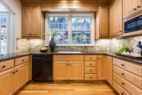Kitchen - 11722 Putter Way, Los Altos, CA 94024 photo 2 of 3