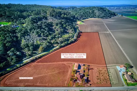 138 San Miguel Canyon Rd, Royal Oaks, CA 95076