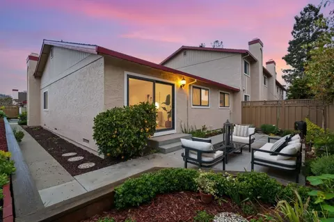 Exterior - 2007 Eucalyptus Ct, Santa Clara, CA 95050 photo 2 of 29