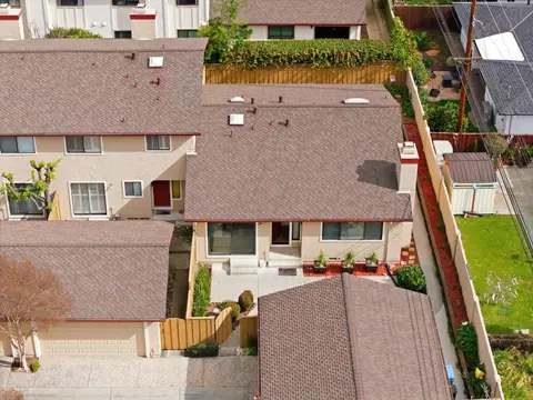 View/Area - 2007 Eucalyptus Ct, Santa Clara, CA 95050 photo 7 of 9
