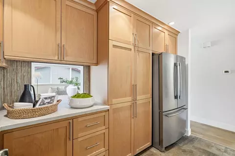 Kitchen - 2007 Eucalyptus Ct, Santa Clara, CA 95050 photo 6 of 6