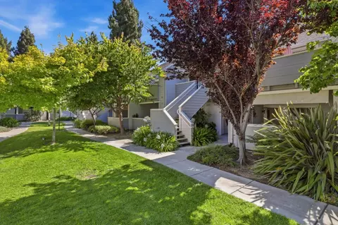 Exterior - 542 Shadowgraph Dr, San Jose, CA 95110 photo 3 of 8