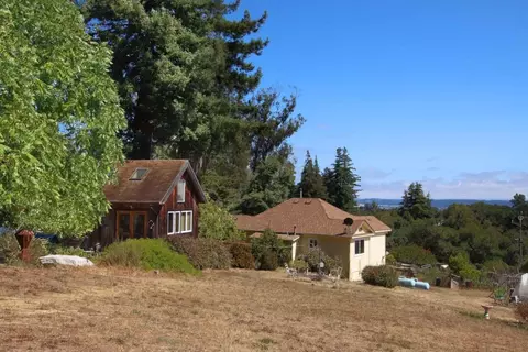 Exterior - 46 Valley View Rd, Watsonville, CA 95076 photo 11 of 18