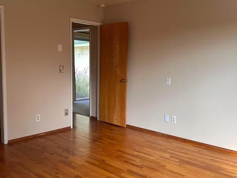 Bedroom - 46 Valley View Rd, Watsonville, CA 95076 photo 1 of 5